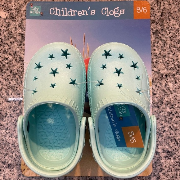 lily & dan Other - ‼️SOLD ‼️Lily & Dan Children's Clogs 5/6